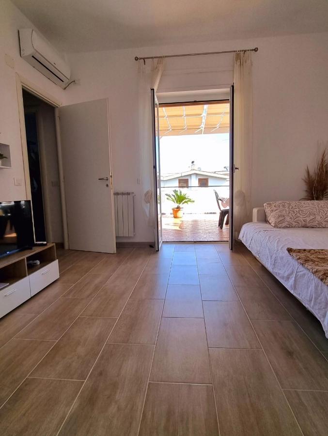 Appartement Attico Con Terrazzo Relax à Ladispoli Extérieur photo